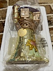Bath & Body Works Disney Princess Rapunzel Tower 3 Wick Candle Holder ~ NIB