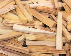 4 White Sage Smudge Sticks + 4 Palo Santo Wood Sticks – House Cleansing Bundle