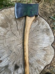 Old Axe head 6 in blade, wood handle 19 in, 4.49 lb