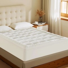 Machine Washable Queen Mattress Topper – Soft Quilted Cooling Protector