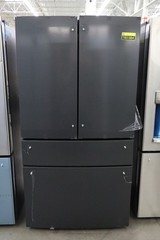 GE Café CGE29DP3TD1 36″ Matte Black French Door Refrigerator NOB #161384