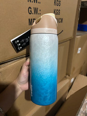 Owala FreeSip 24oz / 32oz Water Bottle Rolling in Gradient Blue Limited Edition