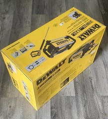 DEWALT 2100 PSI 1.2 GPM 13 AMP COLD WATER ELECTRIC PRESSURE WASHER BRAND NEW!