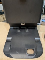 Roomba J7+ (Plus) Self-Emptying Robot Vacuum +Clean Base