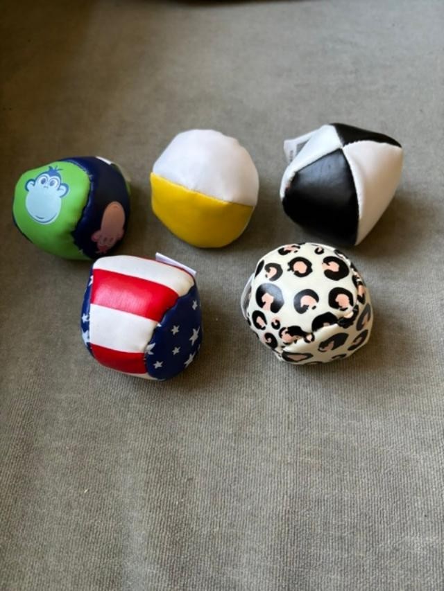 Footbags 5pcs As Shown 2″ THE HOT SACK GAME
