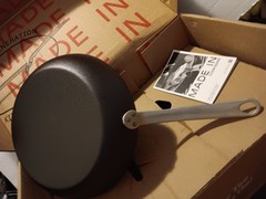 “MADE IN Cookware” Carbon Steel Seasoned Frying Pan 12.5″ Made in Sweden