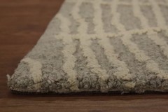 Modern Spiral Design Rug 5×7 Hand-Tufted Wool in Soft Grey Tones for Any Room