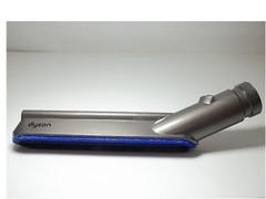 Dyson Carbon Fiber Reach-under Flexi-Crevice tool & Carbon Soft Dusting Brush