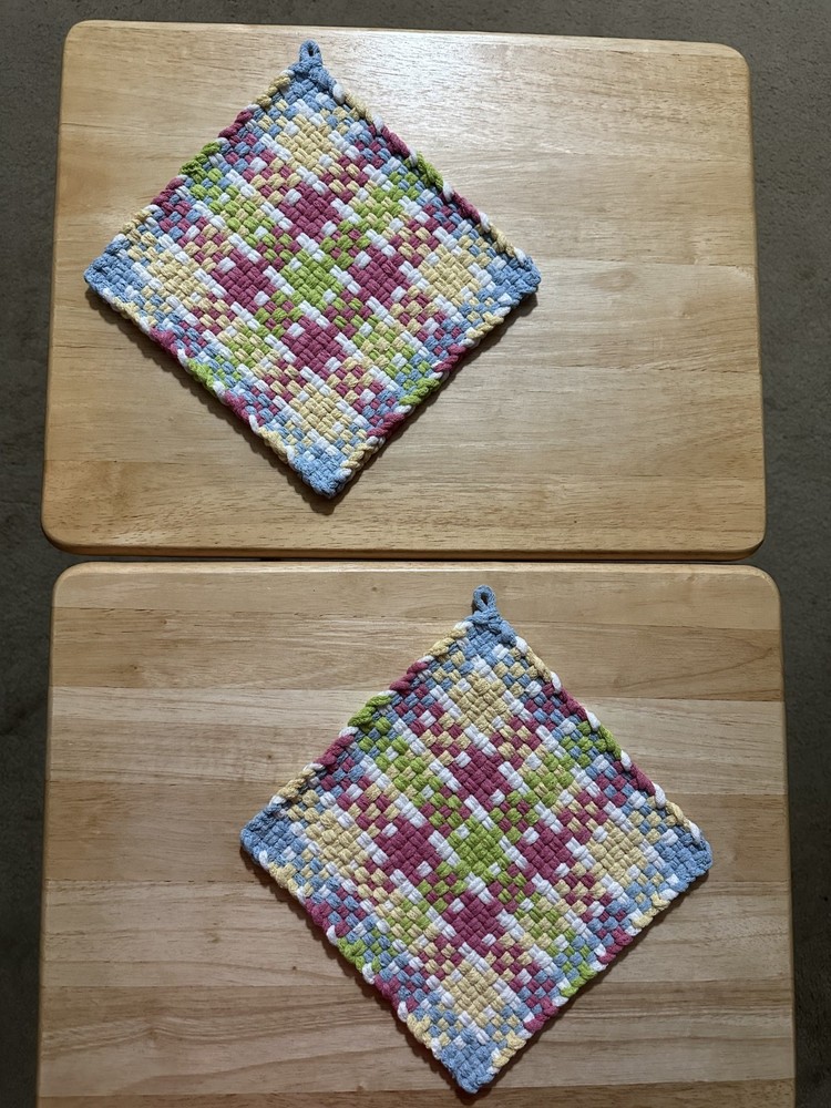 Handmade 2 LARGE 8 1/2 in Cotton Woven Potholders 5 Pastel Colors Easter Anytime