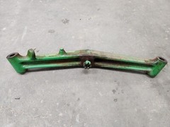 John Deere 112 Front Axle AM30370