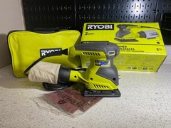 Ryobi 2 Amp Corded 1/4 Sheet Sander S652DGK with Case