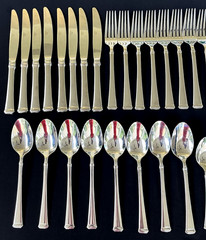 44 x MIKASA Harmony Stainless Steel Flatware 18/10 Vietnam Knife Fork Spoon Mint