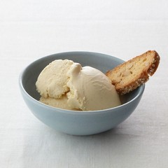 4 Pack – McCormick Imitation Vanilla Flavor 32 oz.
