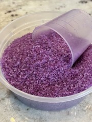 One Gallon Of April Fresh Laundry Scent Booster. Made In The US! ~9lbs/bucket