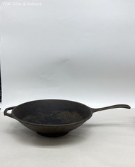 Lodge 14 Inch Cast Iron Wok with Long Handle and Assist Handle USA