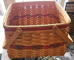 Longaberger 12 Days of Xmas Basket 14″ +3 Protectors (1 Divided)+Liner+Lid 2000
