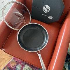 NICE USED HexClad Hybrid 12” Nonstick Frying Pan w Temper Glass Lid
