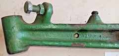 John Deere 110 112 Hydraulic lift 10hp tecumseh front axle # AM30370