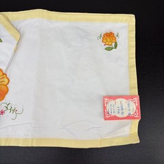 Vintage Handmade Placemat Napkin Set 8pc Floral Embroidered White Yellow Cotton