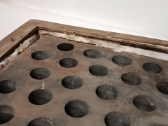 Custom hot block with 2-prong plug, 19.5 x 13 x 5 inches, loose frame as shown