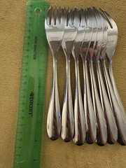 (4) DINNER FORKS Nambe MAEVE Vietnam Stainless 18-10 Concave Outline (2avail)