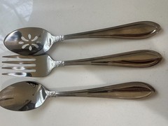 58 Oneida Memphis Stainless Flatware Set Daisy Floral Neck Pattern Made In China