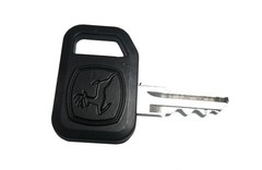 John Deere Original Equipment Key – AM131841