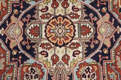Oriental Area Rug 6×9 Vegetable Dye Geometric Hand-knotted Wool for Any Room