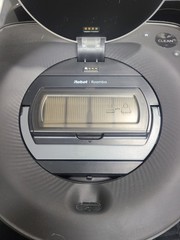 Roomba S9+ Plus iRobot Self Emptying Free Xtra Replacement Rollers. Lightly Used