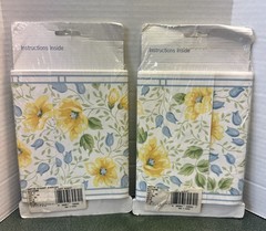 Martha Stewart “Flower Basket” Yellow, Blue Flowers Wall Border – 6.75 in x 5 yd