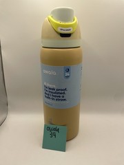 Owala 32 oz FreeSip Stainless Steel Water Bottle Color: Beachfront Yellow READ!