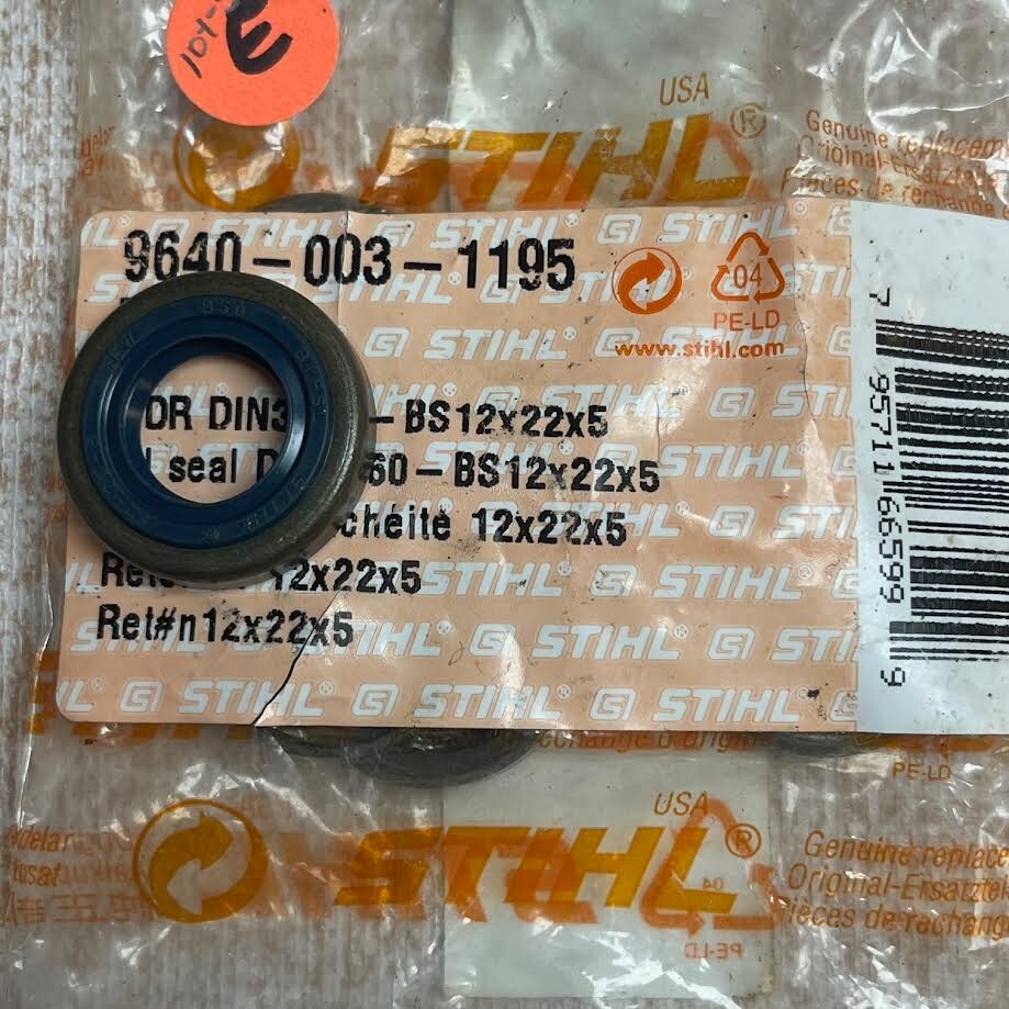 Stihl 9640 003 1195 Crankshaft Oil Seal 12x22x7 FOR FS240, FC 85 OEM