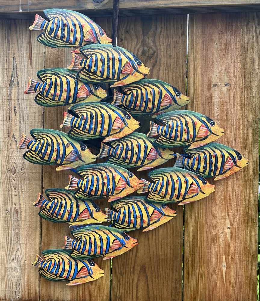STURDY METAL COLORFUL SCHOOL of FISH Wall Decor / Sculpture * 21” X 18.5”
