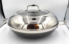 HexClad 14″ WOK with Stainless Steel LID 14-Inch 14 Hybrid Nonstick -Used Good