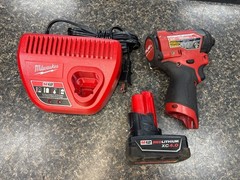 Used MILWAUKEE 3453-20 M12 12V Cordless Impact Driver w/Batt+Charge (QUI005212)