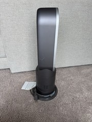 Dyson AM09 Hot + Cool Fan Heater Gray Silver with Remote Tested and Working Used