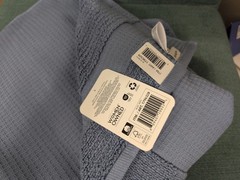 WelHome Waffle Bath Towel 29 in x 58 in in Blue