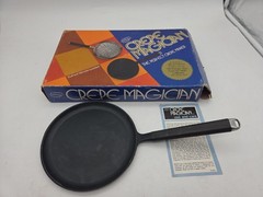 Popeil’s Crepe Magician Pan Recipe Book Storage Dupont Teflon 1975 Vtg in Box
