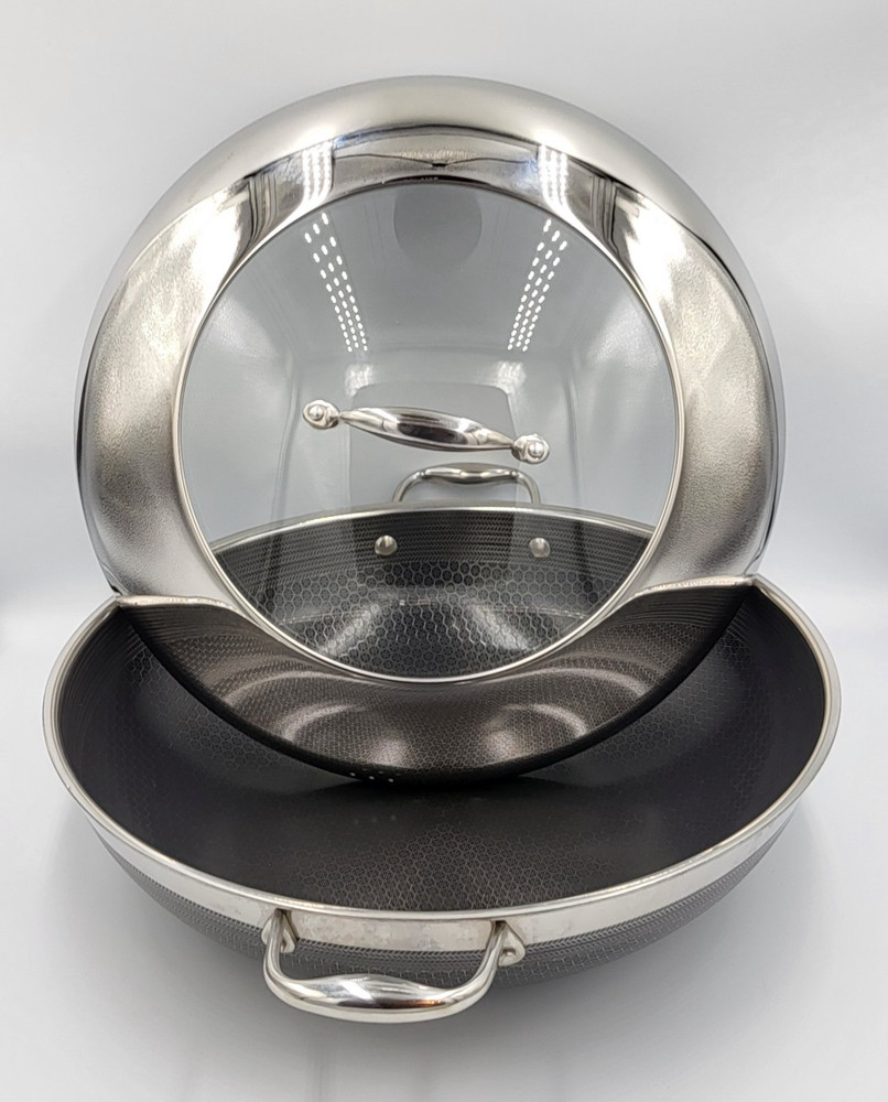 HexClad 14″ WOK with Stainless Steel LID 14-Inch 14 Hybrid Nonstick -Used Good