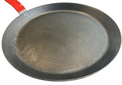 de Buyer France 9.5″ Carbon Steel Crepe Pan – 24cm Red Silicone Handle Mineral B