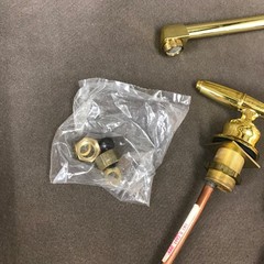 DELTA, water fall polished brass kitchen/bar faucet. wide spread. #2274 pb shp