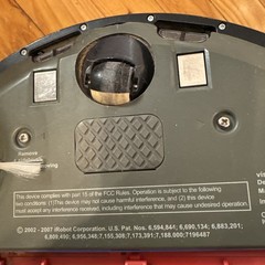iRobot Roomba 550 Robotic Vacuum Cleaner w/ (2) Lighthouses and Home Base+ More