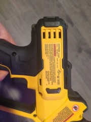 DeWalt DCPR320B 20V MAX Li-Ion 1-1/2″ Pruner (Tool Only)
