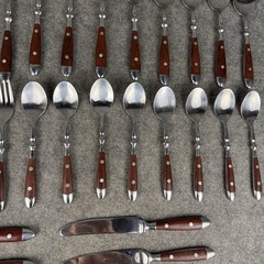 Williams Sonoma Cafe Bois Stainless Flatware Brown Woodgrain Bistro 40 Pc Set
