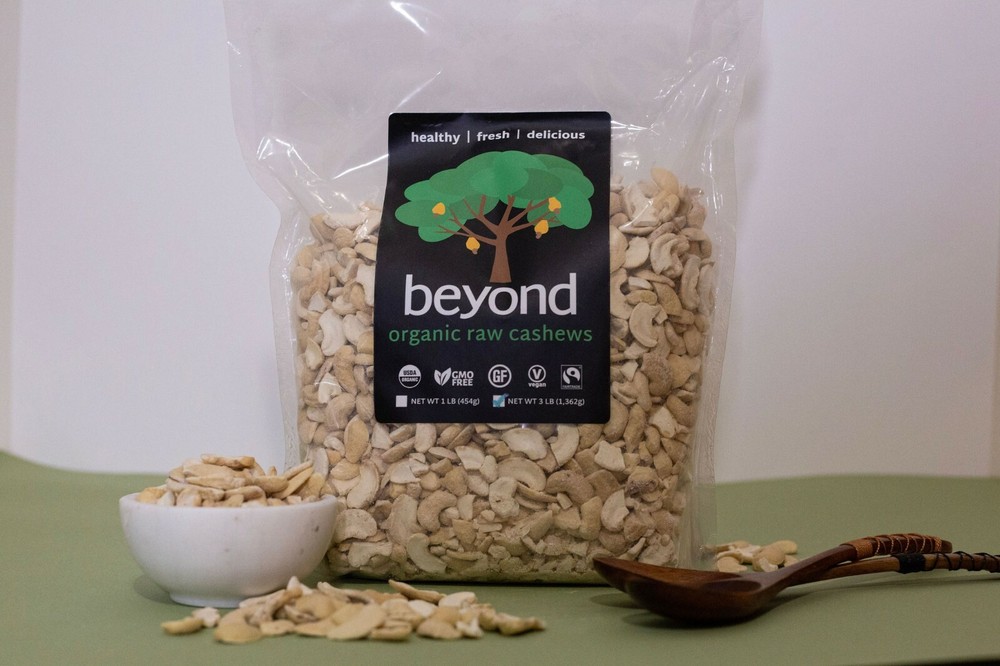 RAW ORGANIC CASHEW HALVES & PIECES -3 LB by beyond (Non-GMO, Fairtrade, Vegan)
