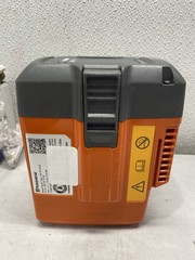 HUSQVARNA Lithium Ion Battery BLi30 7.5Ah 36V 967 93 77-02
