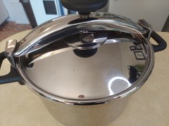 Fagor 8L Stainless Steel Pressure Cooker Pot w/Lid Induction Gas Compatible