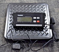 Industrial Digital Shipping Scale With AC Adapter/USB Port 400 lb x 0.5 lb