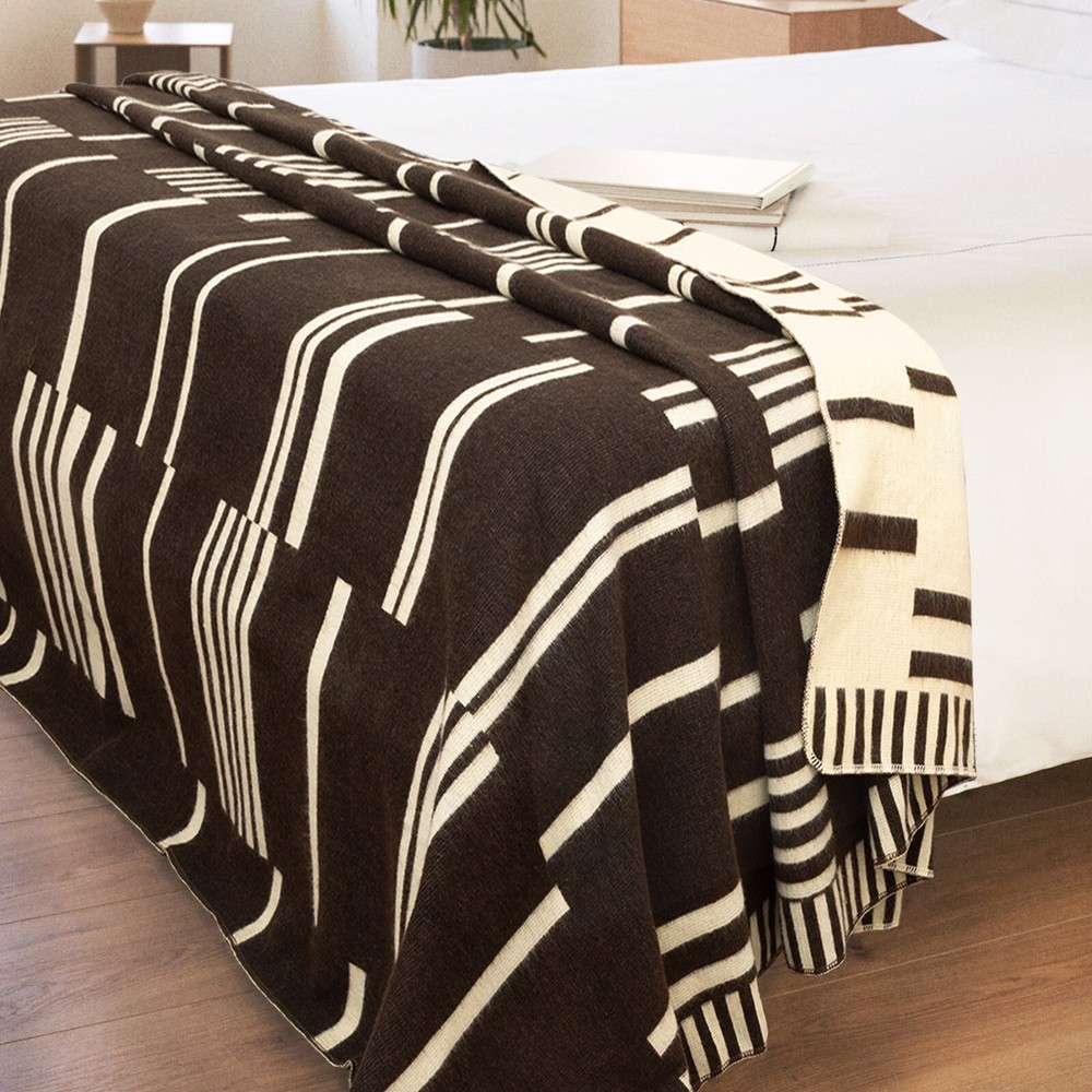 CLINT EASTWOOD ALPACA WOOL BLANKET – XL 102X83 in REVERSIBLE CREAM/BROWN WESTERN