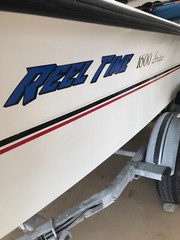 Boat Name Decal 3×18″ / Custom Hull Graphic / Premium Marine Vinyl Lettering 2CL